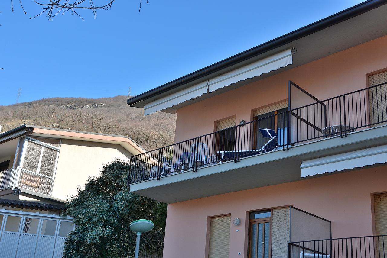 Residenza Candor With Pool Malcesine Exterior photo