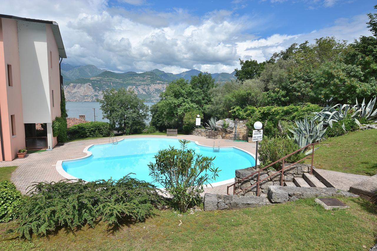 Residenza Candor With Pool Malcesine Exterior photo